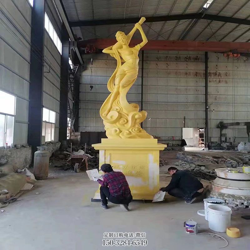 精品几何飞天女神雕塑景观